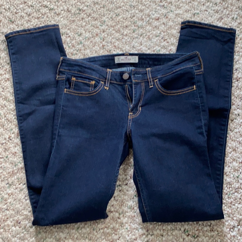 Size 5 Hollister skinny jeans